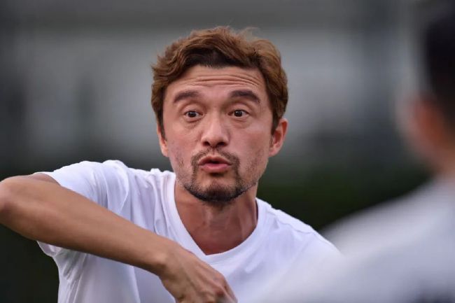 亚洲青涩在线